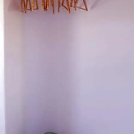 Anemoessa *