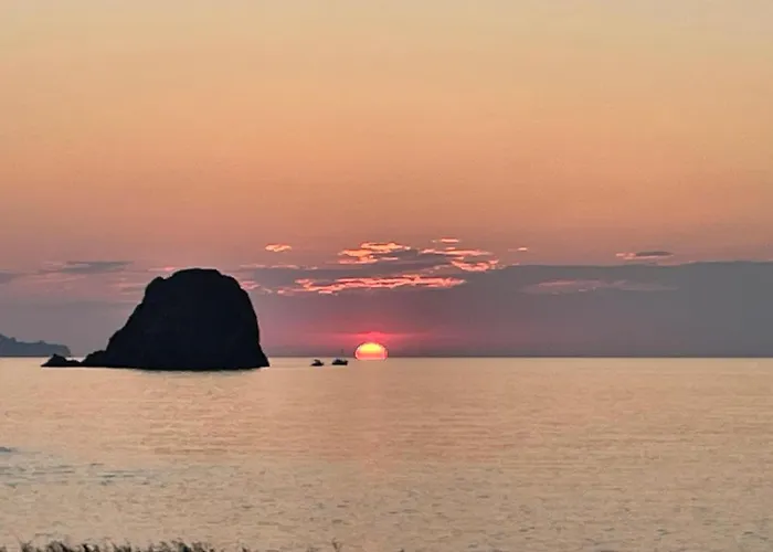 Hotel Anemoessa Pollonia