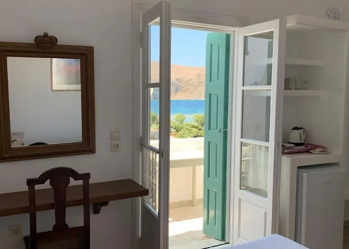 Anemoessa Hotel Pollonia